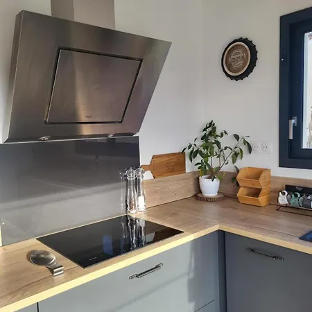 Holiday home Maison Au Pied Du Mont Ventoux Saint-Pierre-de-Vassols